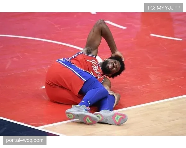 特写:膝盖酸痛困扰下的恩比德,如何改变76人的攻防体系 特写:膝盖酸痛困扰下的恩比德,如何改变76人的攻防体系